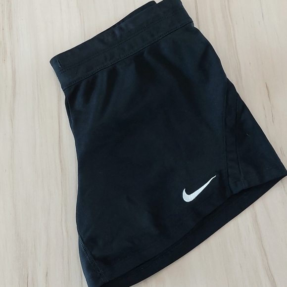 nike Pants - Nike Athletic Women Black Shorts - XS